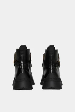 D2 Statement Ankle Boots