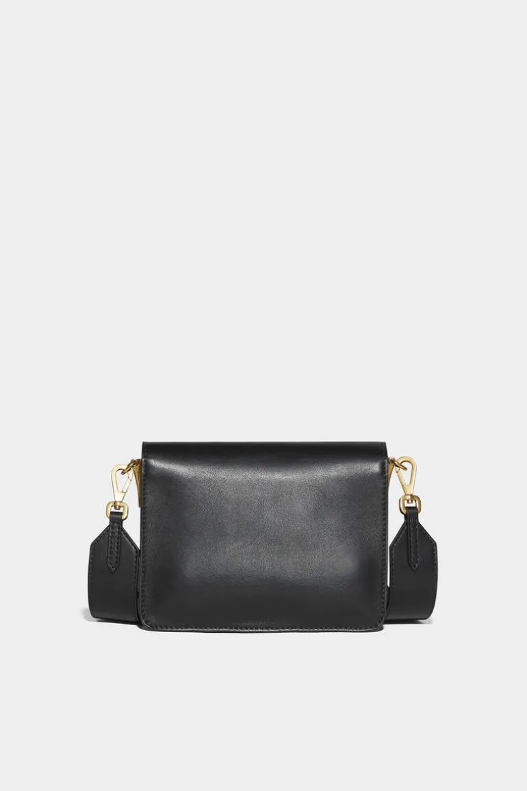 D2 Statement Shoulder Bag