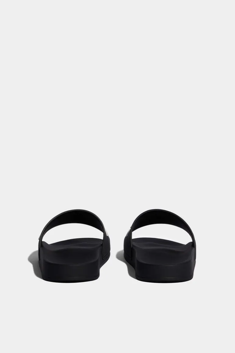 Dsquared2 Logo Slides